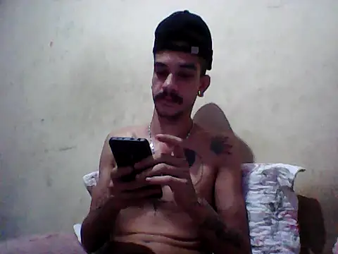 gatobranco001 online show from 03.11.25