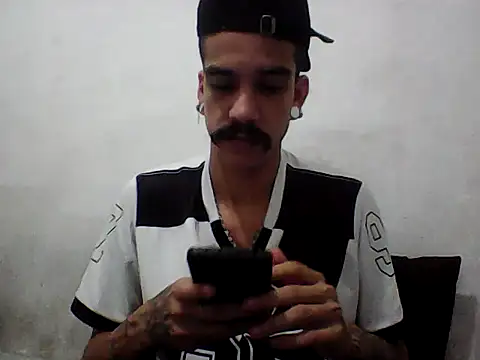 gatobranco001 online show from 06.16.26