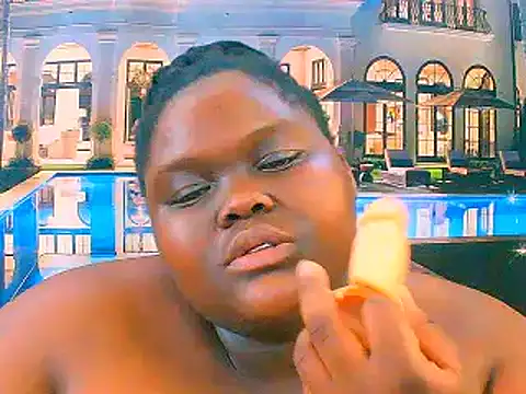 EbonyHotBuns online show from 11.28.25