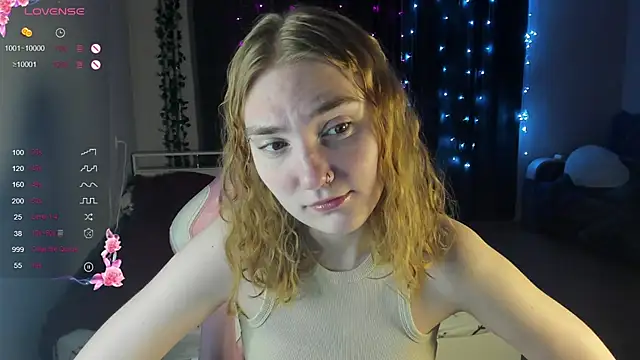 Snapshot of ReddHotPipper chatting on 02.26.25 ReddHotPipper online show from 02.26.25