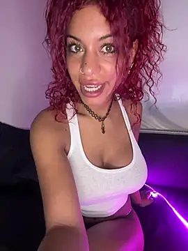 AlyssaHottv  online show from 02.10.25