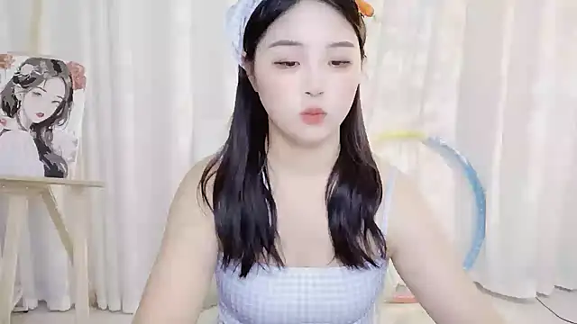 Snapshot of SU__SU chatting on 12.31.24 SU SU online show from 12.31.24
