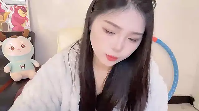 Snapshot of SU__SU chatting on 03.04.25 SU SU online show from 03.04.25