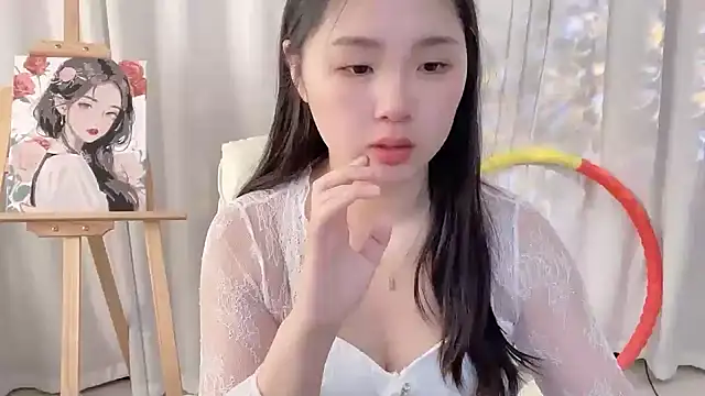 Snapshot of SU__SU chatting on 03.18.25 SU SU online show from 03.18.25