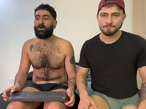 Snapshot of Drogamma chatting on 02.11.26 Drogamma online show from 02.11.26