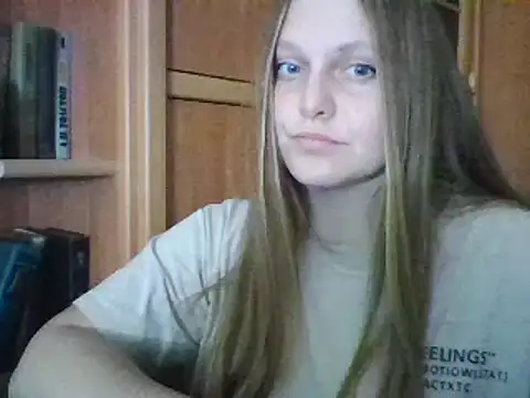 Evasapples online show from 12.05.24