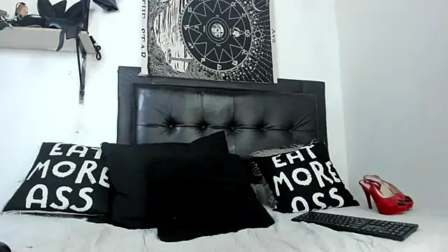 remyflux666 online show from 12.27.24