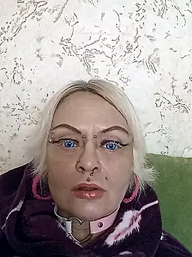 Gardener of Illusions online show from 12.17.25