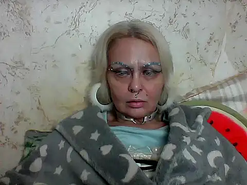 Snapshot of Gardener_of_Illusions chatting on 06.02.26 Gardener of Illusions online show from 06.02.26