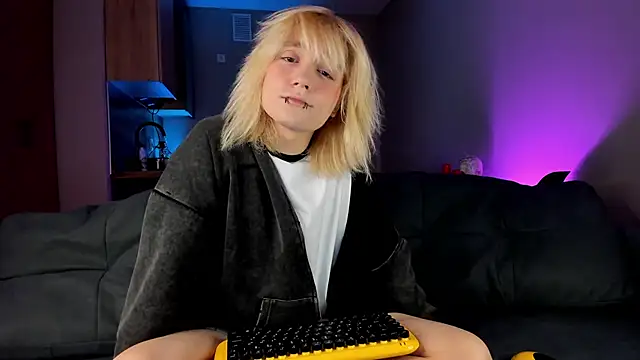 Gregory Byyrd online show from 01.20.25