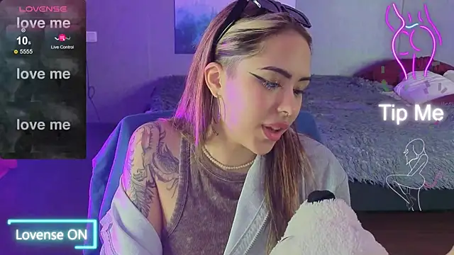 baby  kim online show from 10.28.25