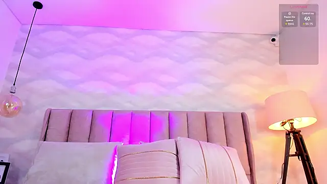 im nika  online show from 03.04.25