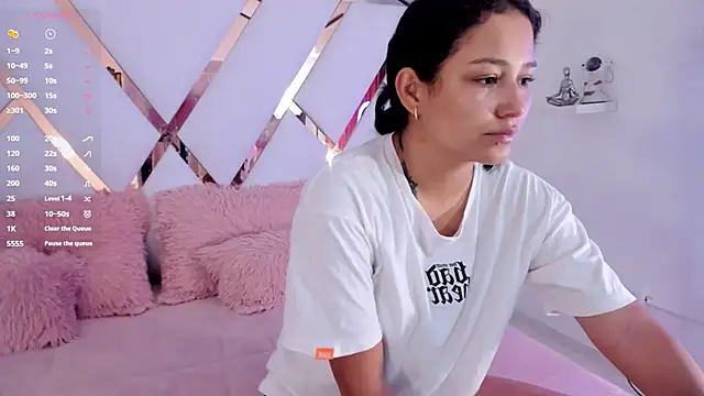 sexyy kitty18 online show from 02.24.25