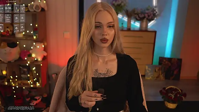 ManiFreyja online show from 04.25.26