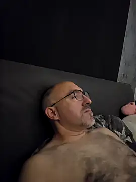 Crosss-23cm online show from 10.04.25