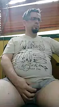Snapshot of MrBig_2024 chatting on 01.24.25 MrBig 2024 online show from 01.24.25