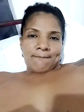 Snapshot of alejandraboobs07 chatting on 12.07.24 alejandraboobs07 online show from 12.07.24