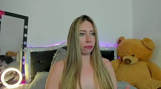 JanneKim online show from 02.18.25