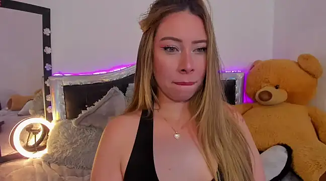 JanneKim online show from 02.26.25