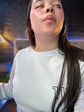 Paloma  LS online show from 10.15.25