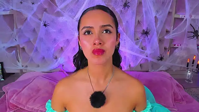 Harii 02 online show from 10.28.25