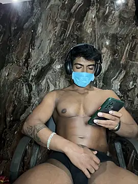 rony6663 online show from 11.25.25