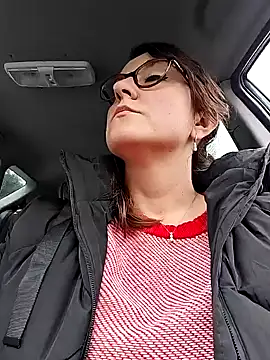 stunning Rosi online show from 12.19.24