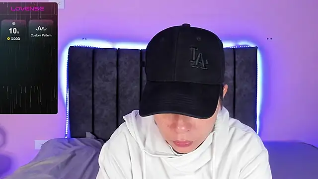 AbbySmiitth  online show from 02.15.25