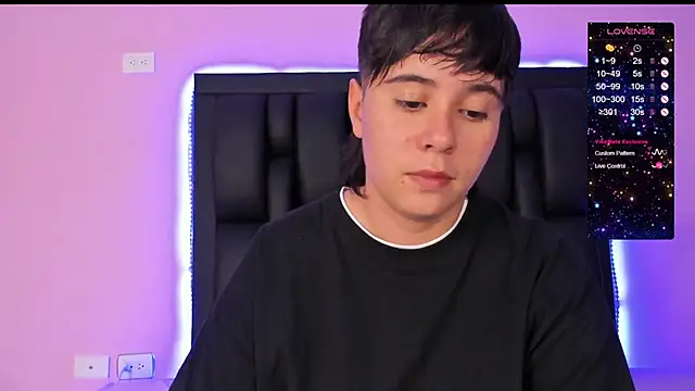 AbbySmiitth  online show from 02.26.25