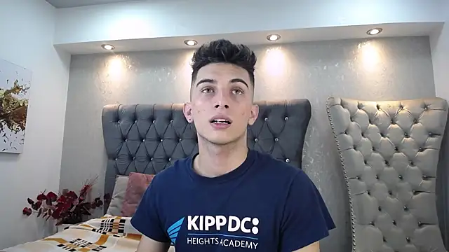 Snapshot of MrWilliseo chatting on 01.22.25 MrWilliseo online show from 01.22.25