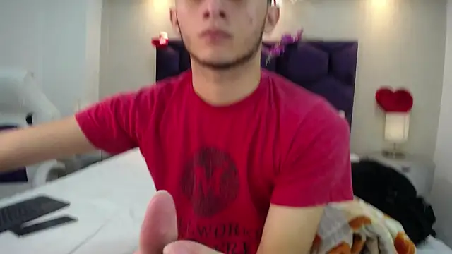 Snapshot of MrWilliseo chatting on 02.12.25 MrWilliseo online show from 02.12.25