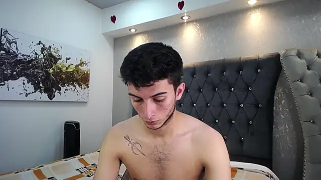 Snapshot of MrWilliseo chatting on 03.18.25 MrWilliseo online show from 03.18.25