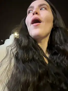 meow girl online show from 01.31.25