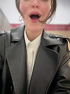 meow girl online show from 03.07.25