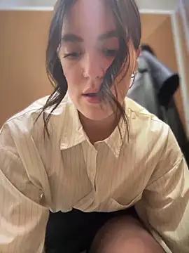 meow girl online show from 03.13.25