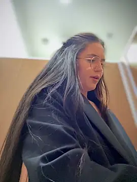 meow girl online show from 09.17.25