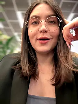 meow girl online show from 09.30.25