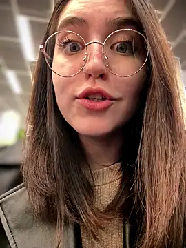 meow girl online show from 10.25.25