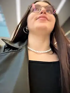 meow girl online show from 03.26.26