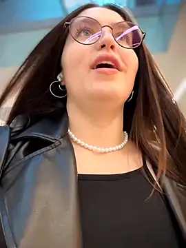 meow girl online show from 03.27.26