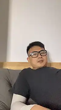 lixiaoshuai8 online show from 03.04.25