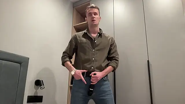 cute mark online show from 10.26.25