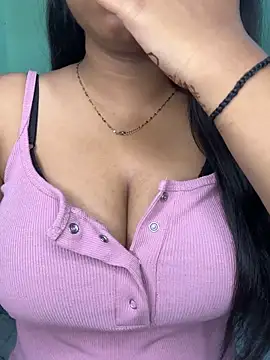 Snapshot of Ishaani_0 chatting on 06.14.26 Ishaani 0 online show from 06.14.26