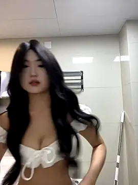 Snapshot of xyebobs chatting on 12.03.24 xyebobs online show from 12.03.24