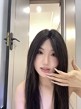 Snapshot of xyebobs chatting on 09.12.25 xyebobs online show from 09.12.25