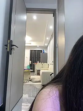 Snapshot of xyebobs chatting on 09.20.25 xyebobs online show from 09.20.25