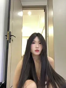 Snapshot of xyebobs chatting on 10.04.25 xyebobs online show from 10.04.25