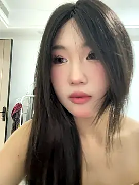 Snapshot of xyebobs chatting on 10.05.25 xyebobs online show from 10.05.25