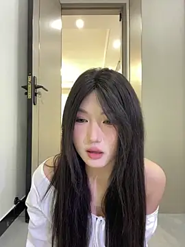 Snapshot of xyebobs chatting on 10.18.25 xyebobs online show from 10.18.25