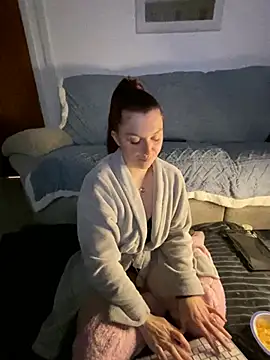 Stoner BarbieXX online show from 02.16.25